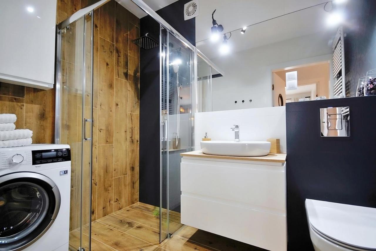 Apartament Andar Z Miejscem Parkingowym Kołobrzeg Eksteriør billede